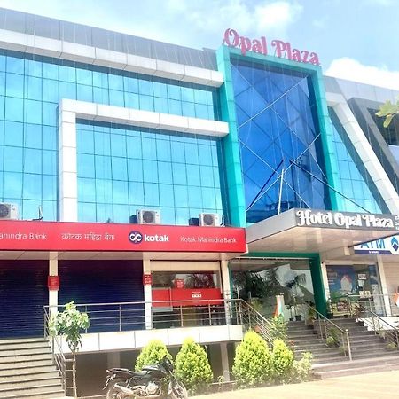 Hotel Opal Plaza Executive Waluj Buzurg Εξωτερικό φωτογραφία